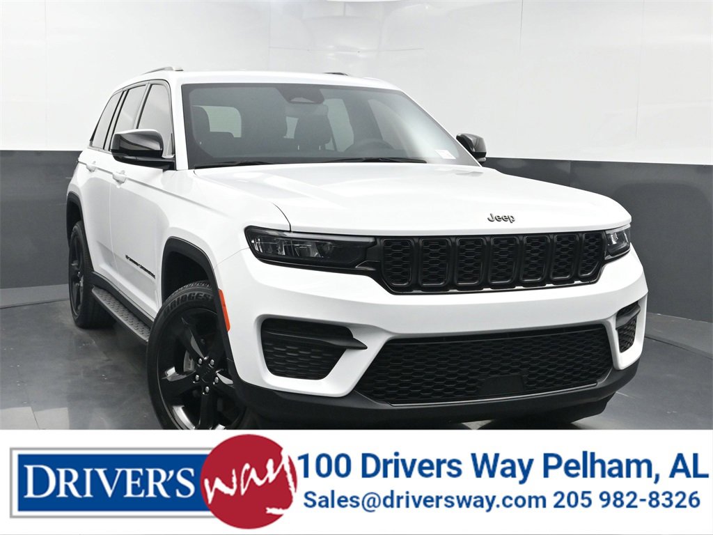 Used 2023 Jeep Grand Cherokee Altitude