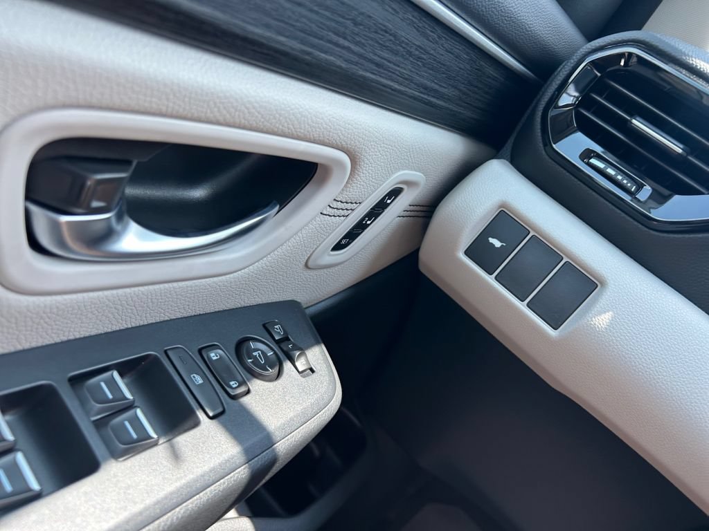 New 2026 Honda Pilot Touring image 23