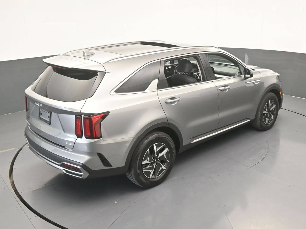 Used 2023 Kia Sorento EX w/ Panoramic Sunroof Package FWD image 57