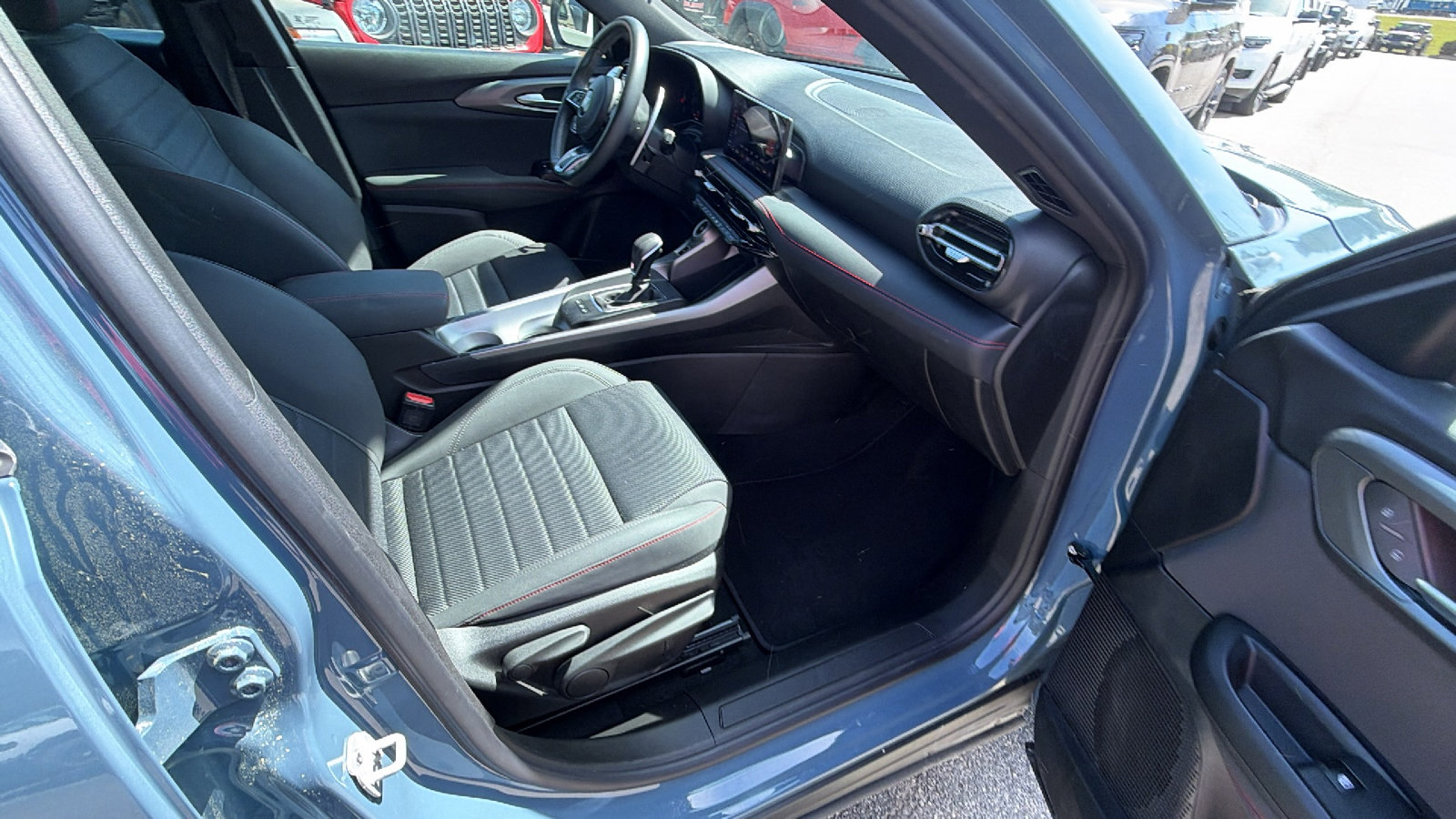 Used 2025 Dodge Hornet R/T w/ Tech Pack image 19