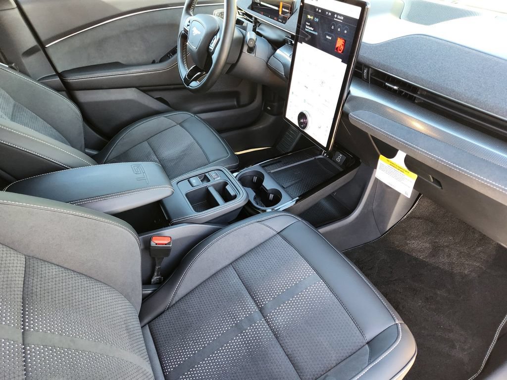 Certified 2025 Ford Mustang Mach-E GT AWD/4WD image 24