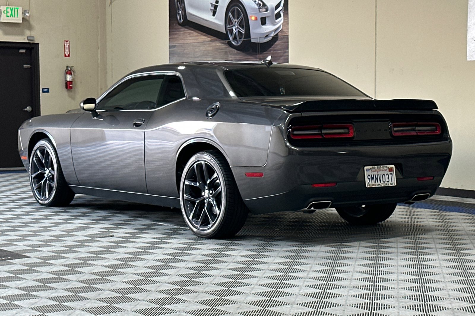Used 2023 Dodge Challenger SXT w/ Blacktop Package image 6