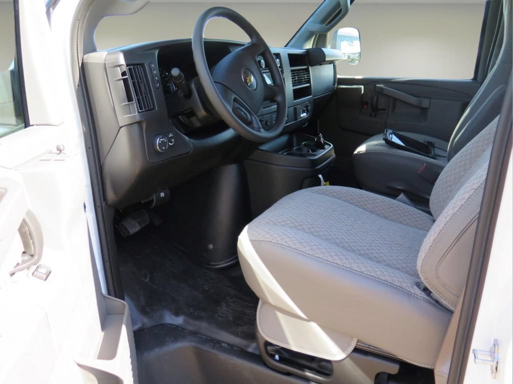 New 2026 Chevrolet Express 2500 w/ Driver Convenience Package RWD image 8