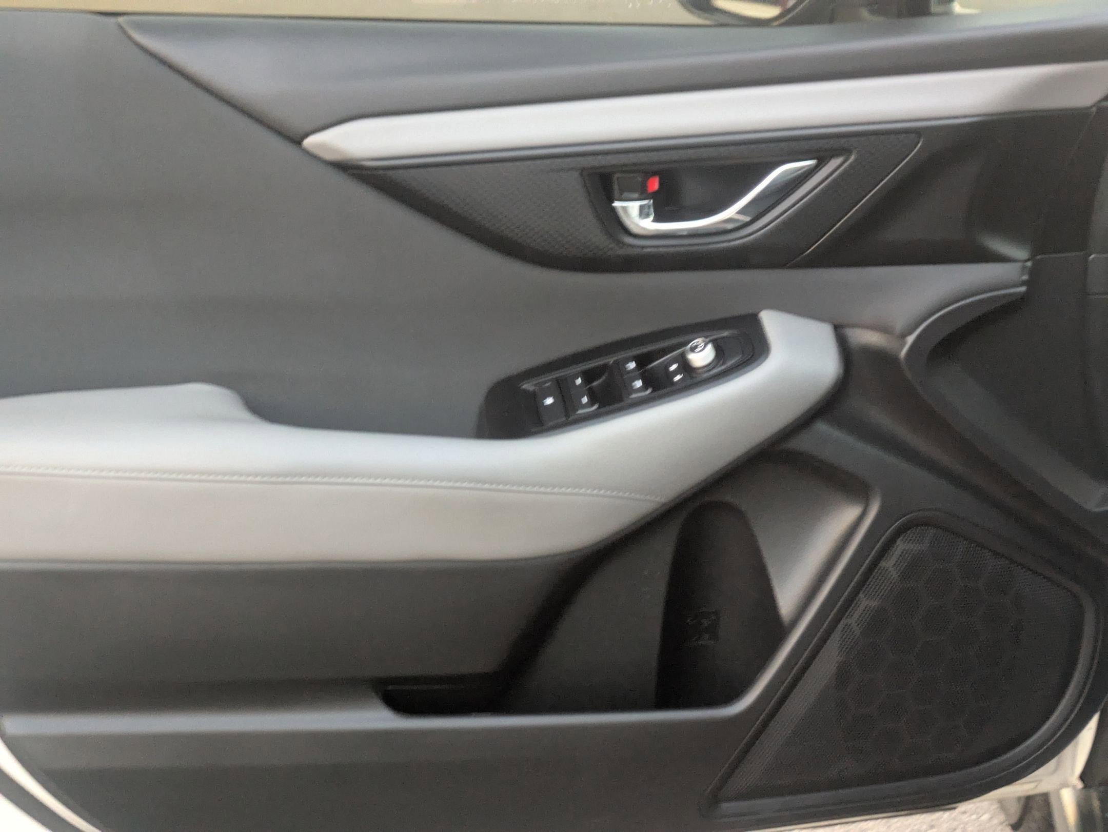 Used 2023 Subaru Outback Premium image 12