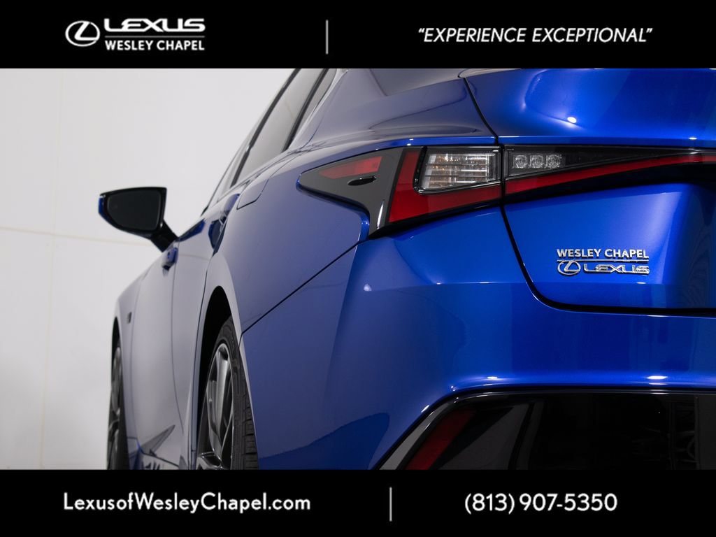 Certified 2025 Lexus IS 350 F Sport RWD image 6