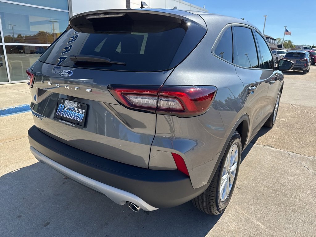 New 2026 Ford Escape Active image 5