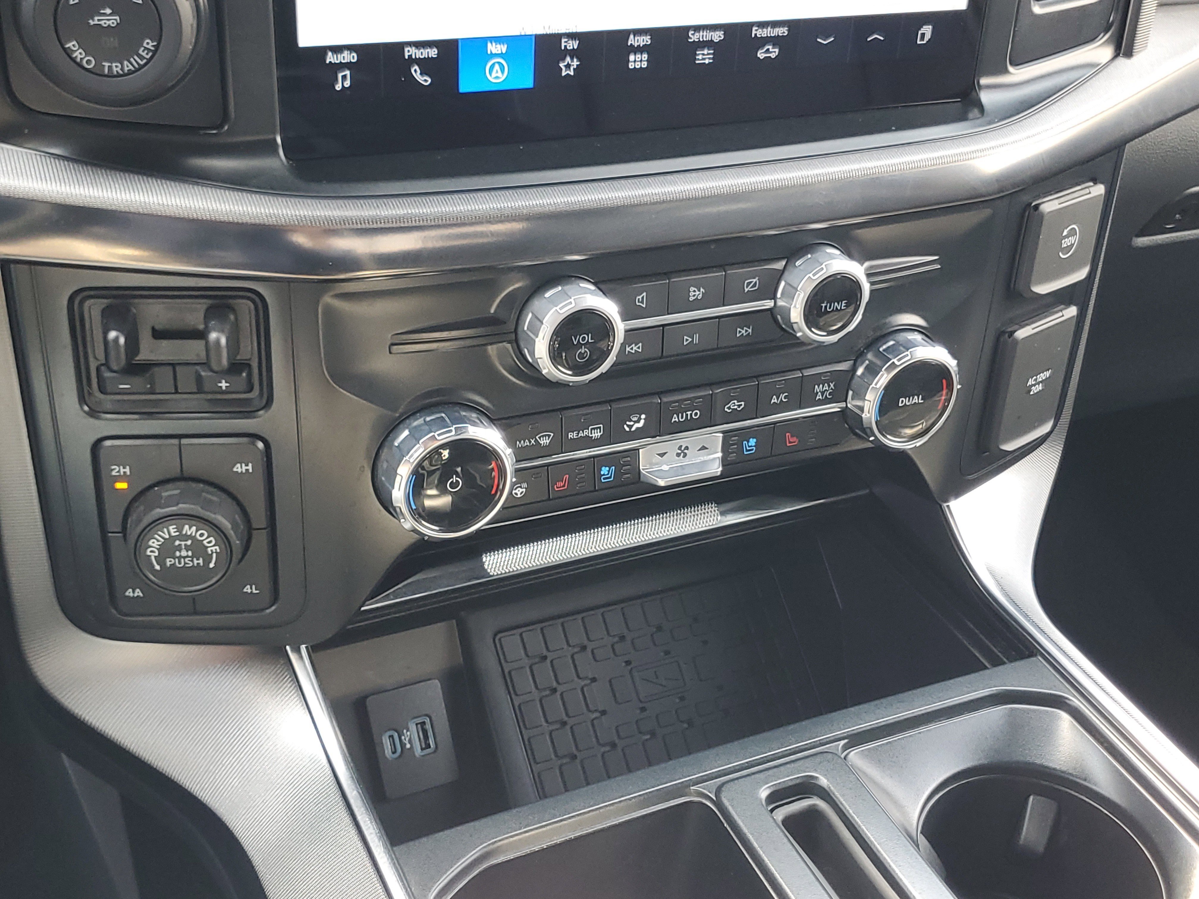 Used 2024 Ford F150 Platinum AWD/4WD image 18