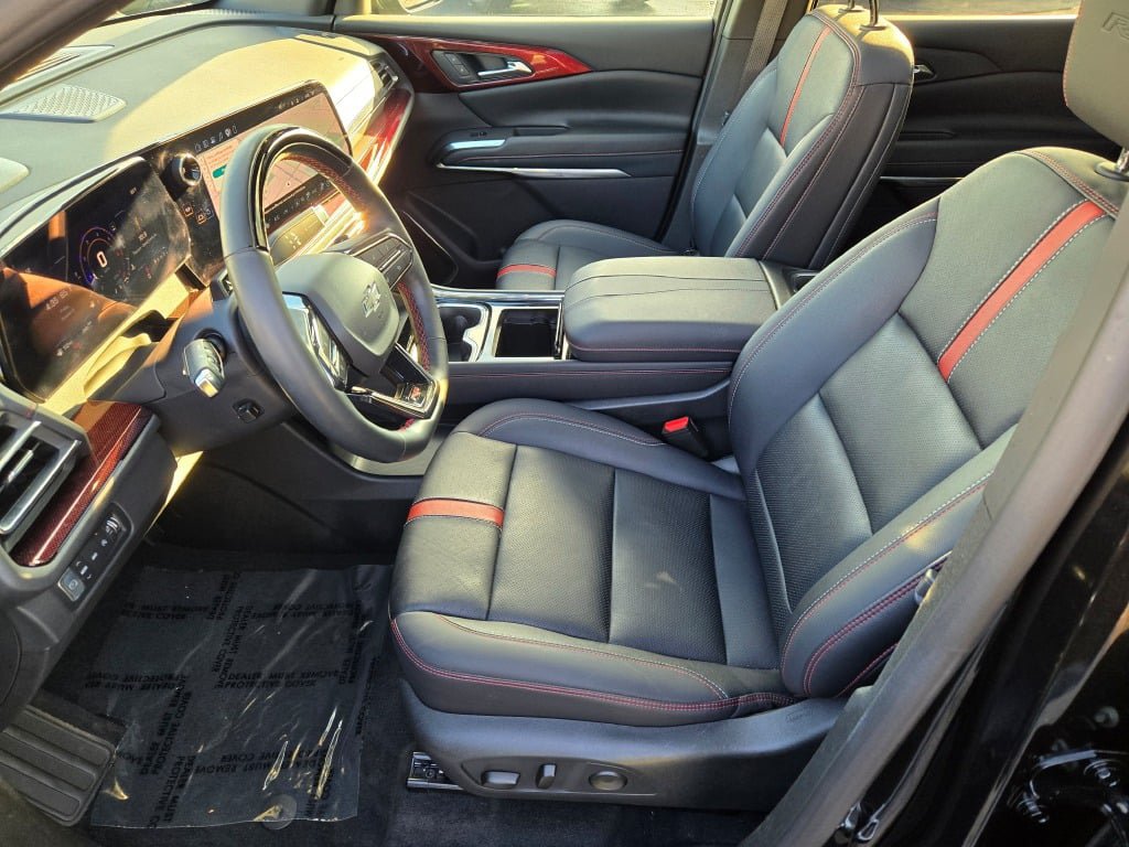 Used 2026 Chevrolet Traverse RS AWD/4WD image 24
