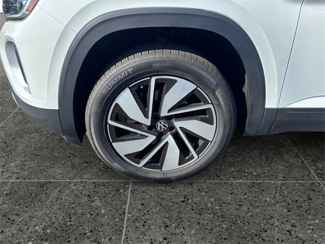 Used 2024 Volkswagen Atlas SE image 14