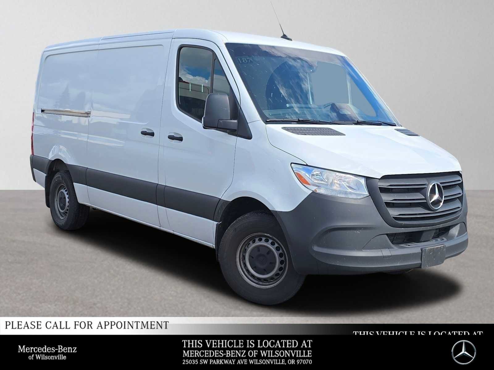 Used 2025 Mercedes-Benz Sprinter 2500 image 1