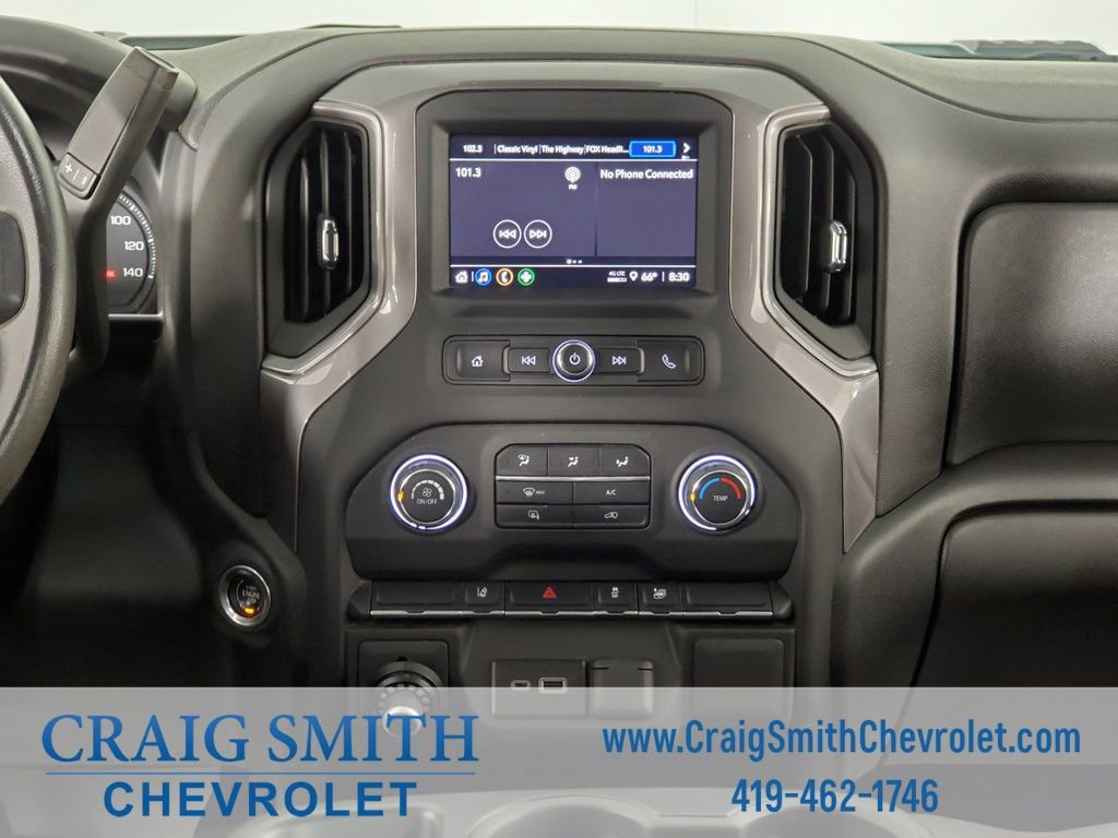 Used 2024 Chevrolet Silverado 2500 Custom image 18