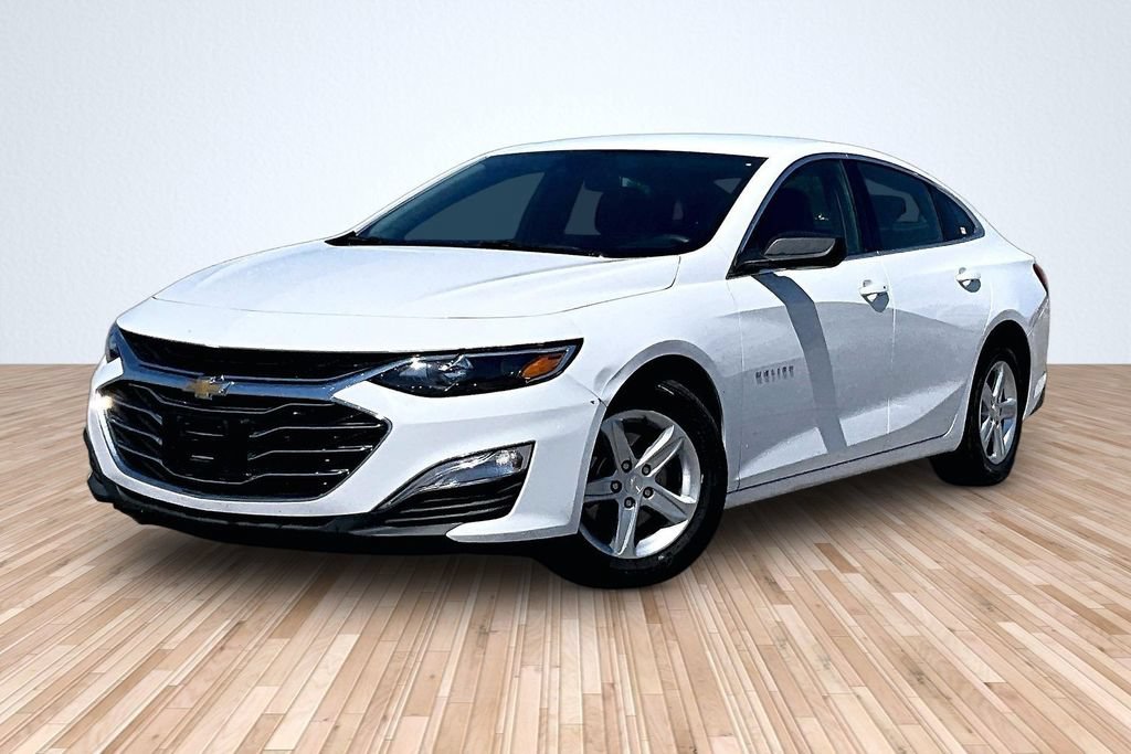 Used 2024 Chevrolet Malibu LS FWD image 1