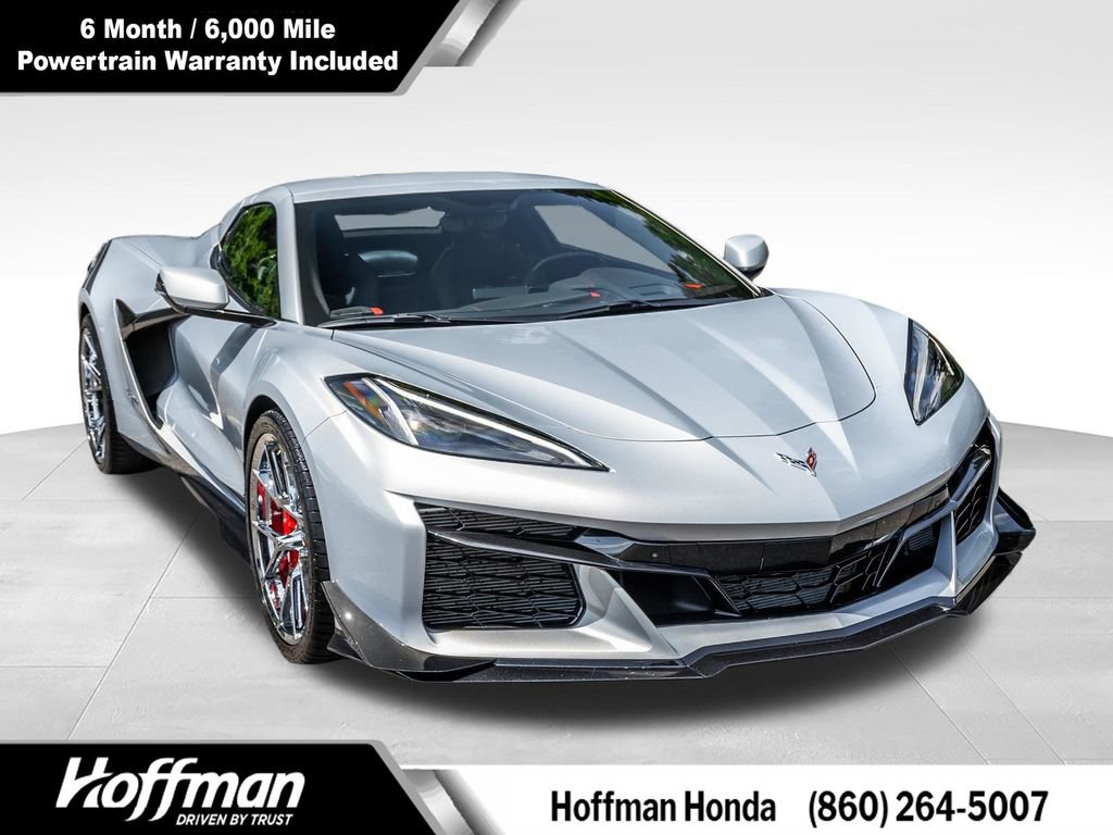 Used 2023 Chevrolet Corvette Z06 w/ Z07 Performance Package RWD image 1