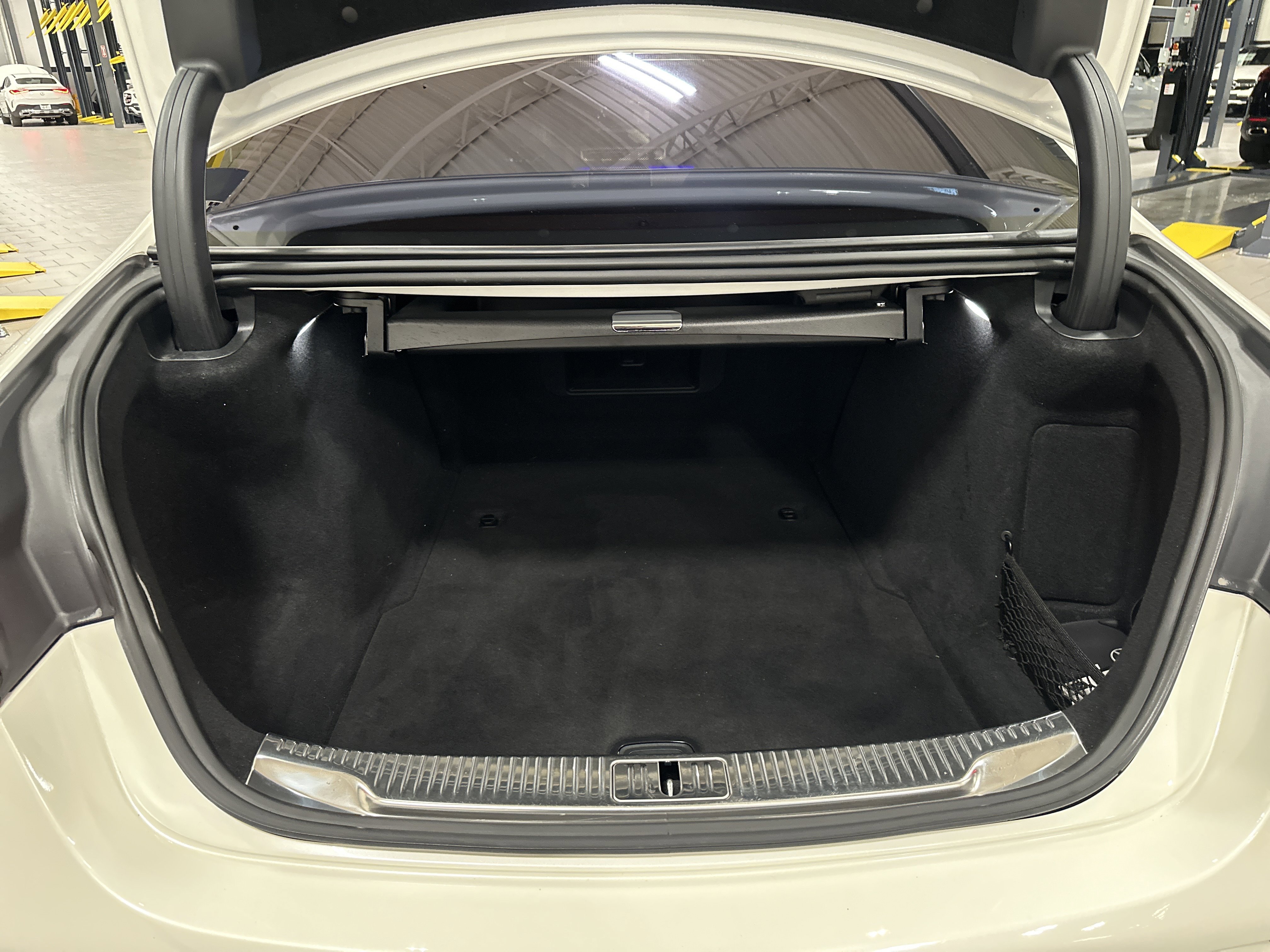 Certified 2022 Mercedes-Benz S 500 4MATIC image 16