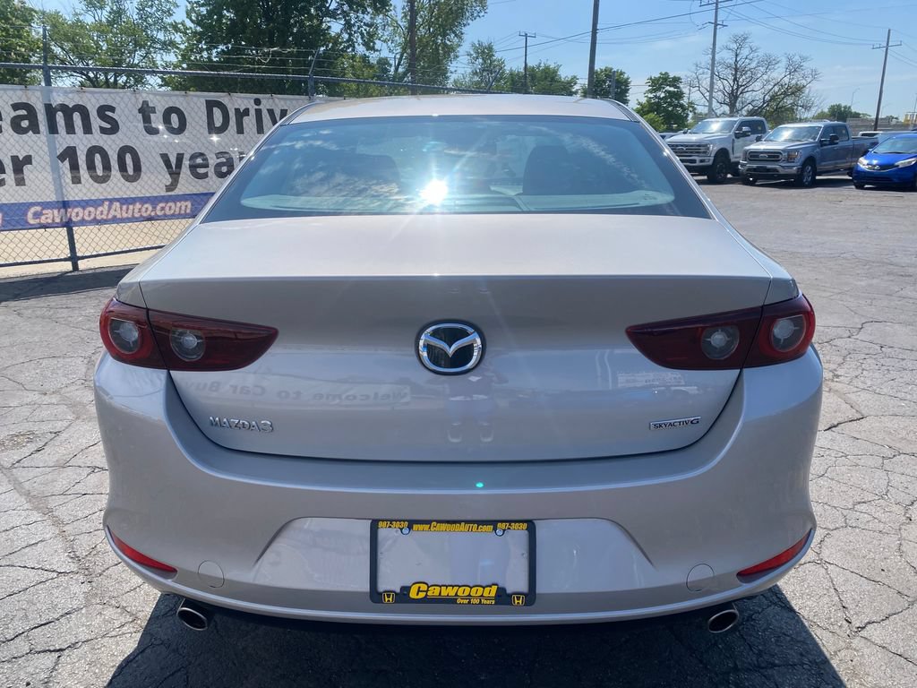 Used 2025 MAZDA MAZDA3 s FWD image 3