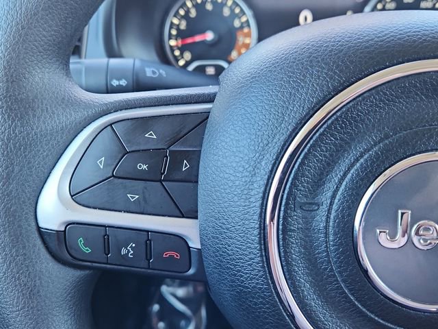 Used 2023 Jeep Renegade Latitude AWD/4WD image 18