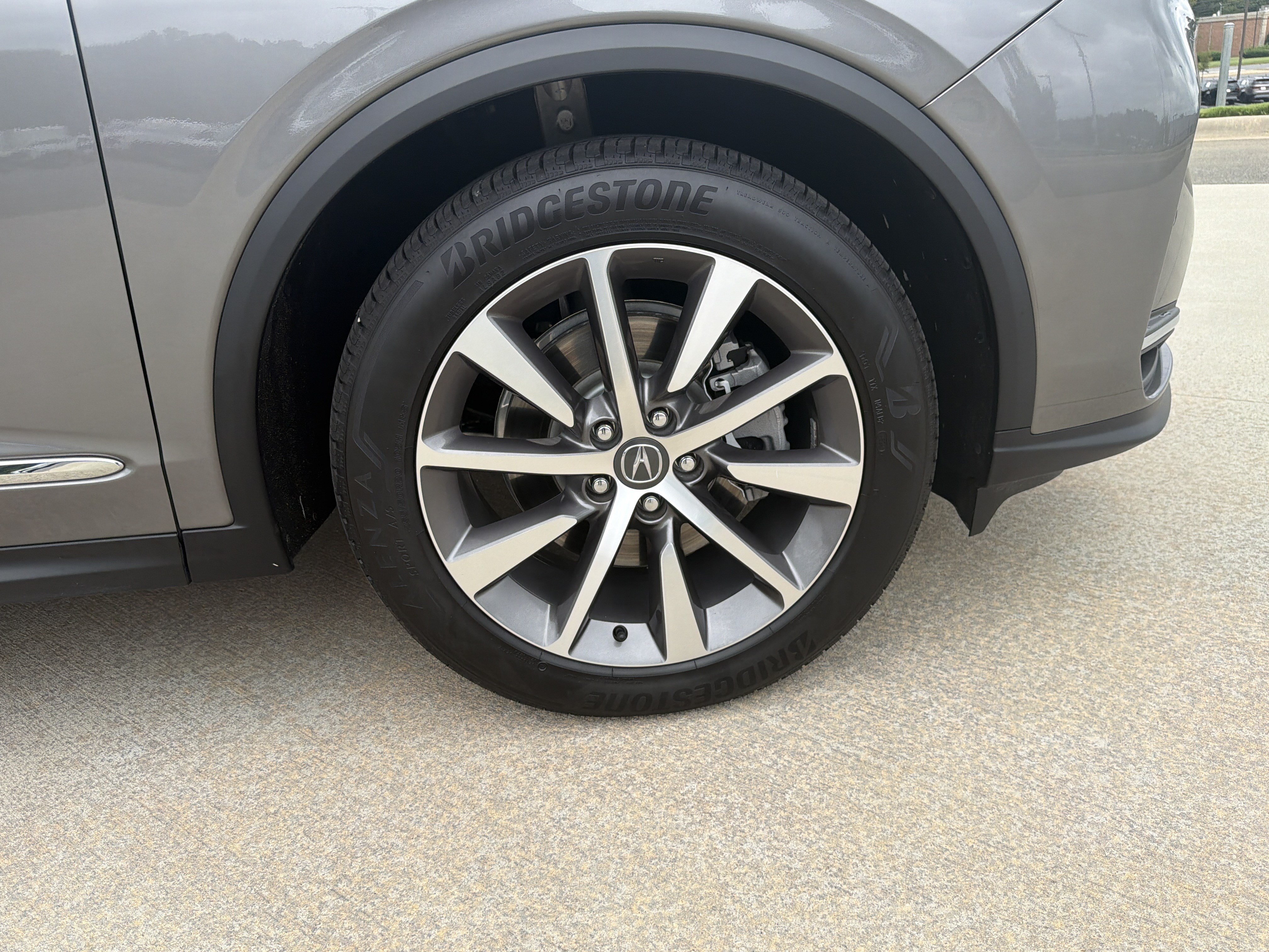 Certified 2025 Acura MDX w/ Technology Package FWD image 13