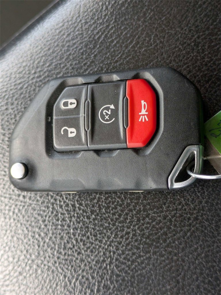 Used 2018 Jeep Wrangler Unlimited Sport S image 30