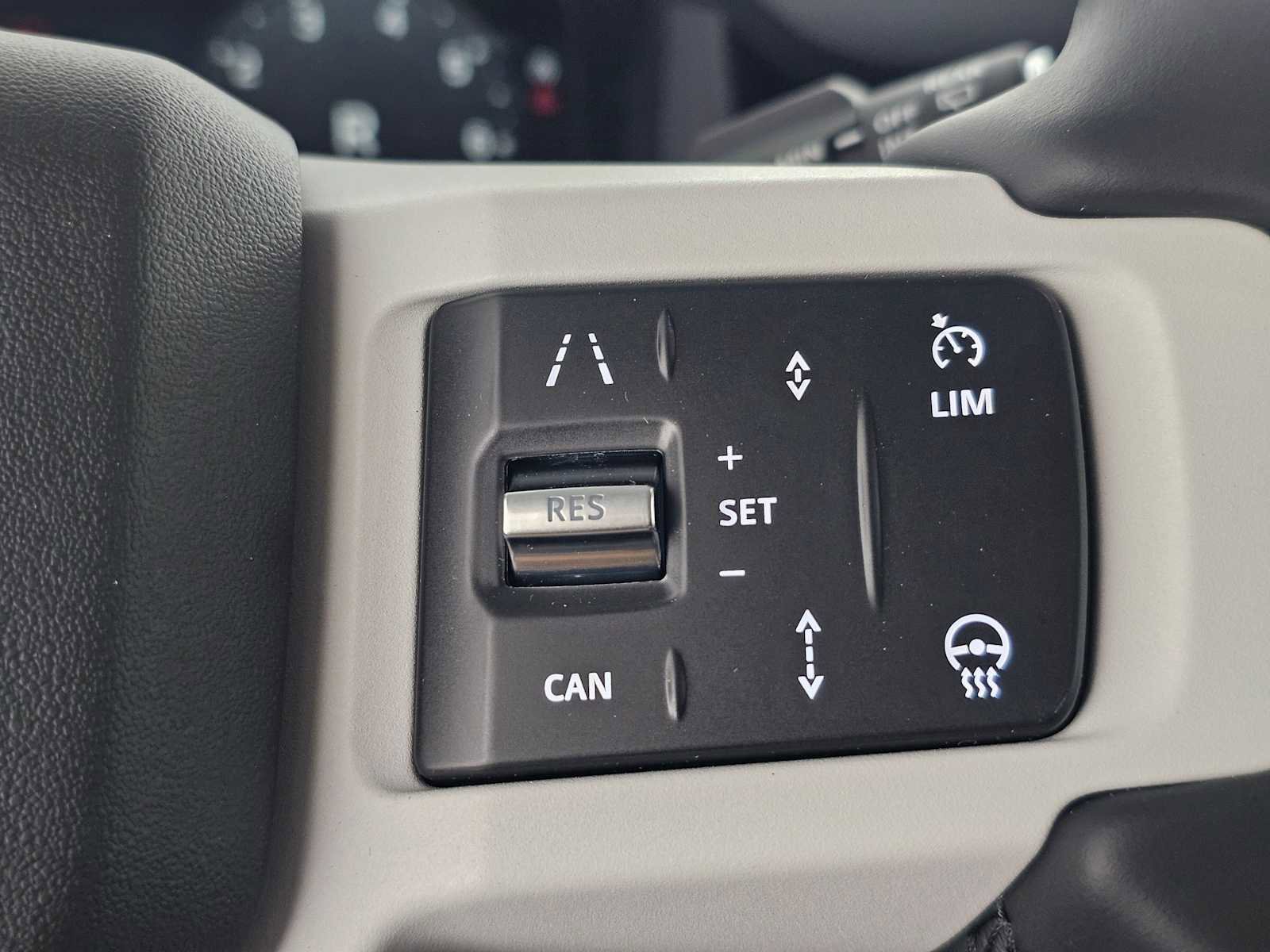 New 2026 Land Rover Defender 110 S image 28