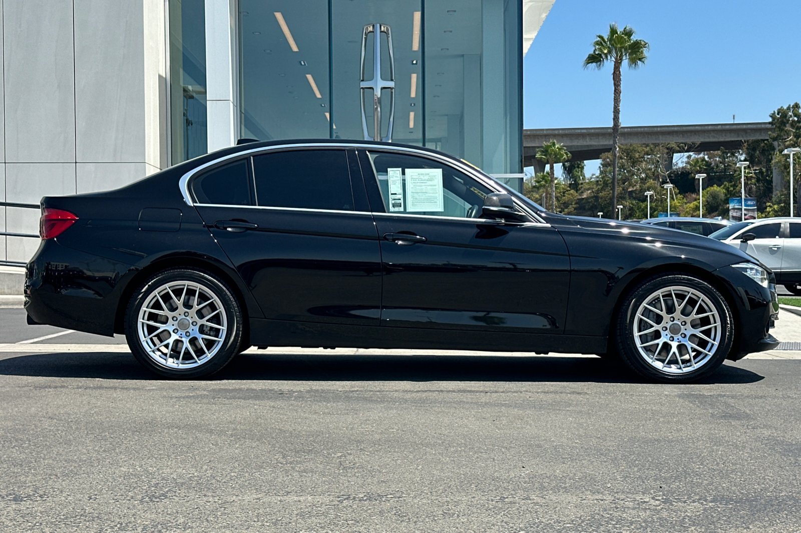 Used 2016 BMW 340i xDrive Sedan AWD/4WD image 2