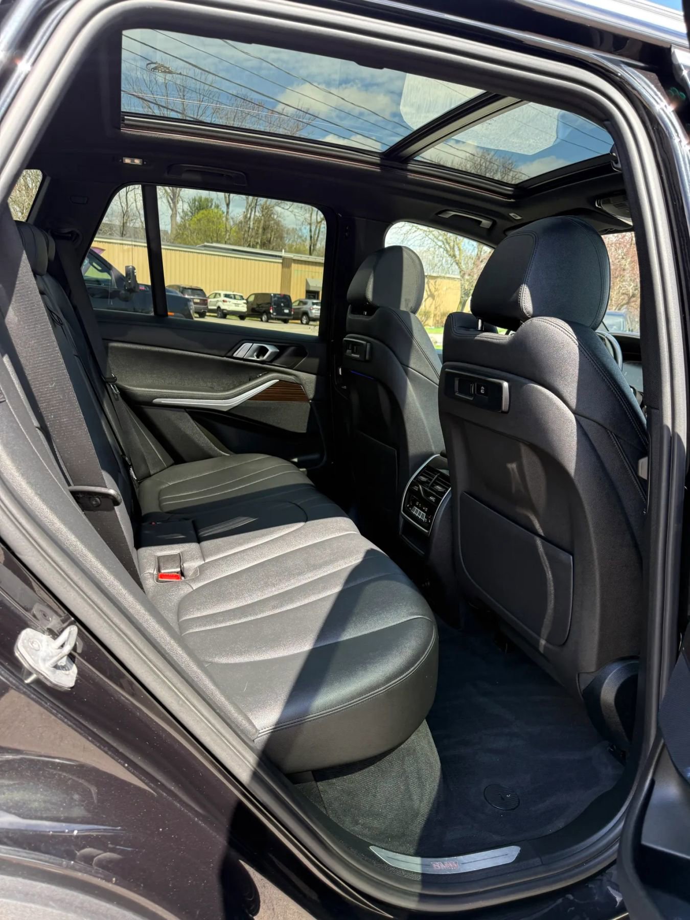 Used 2020 BMW X5 xDrive40i w/ Convenience Package AWD/4WD image 22