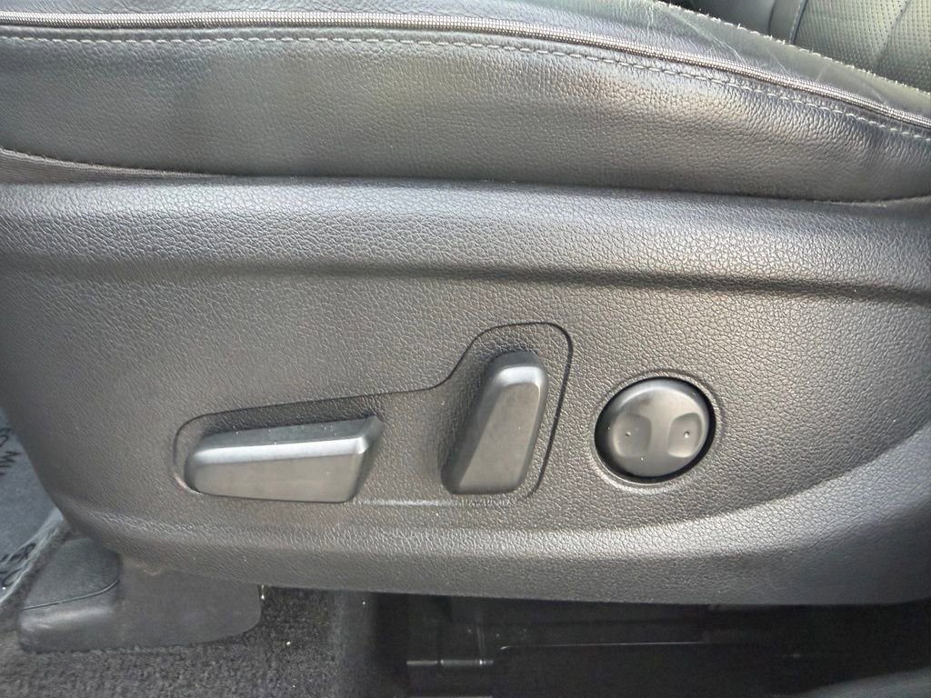 Used 2022 Hyundai Santa Fe SEL Premium image 7