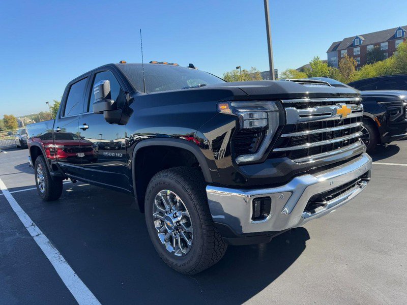 New 2026 Chevrolet Silverado 2500 LTZ w/ LTZ Convenience Package video 2