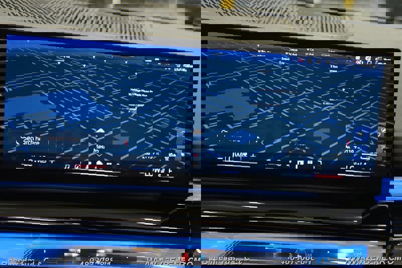 Used 2024 BMW i5 M60 w/ Premium Package image 32