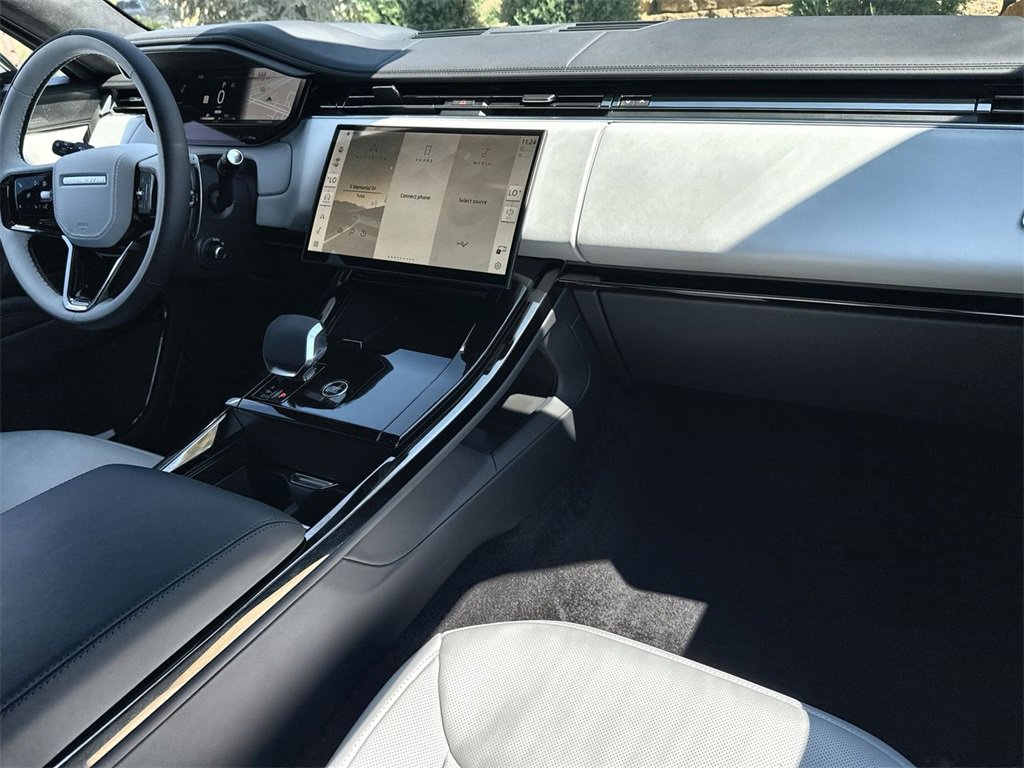 New 2025 Land Rover Range Rover Sport Autobiography image 14
