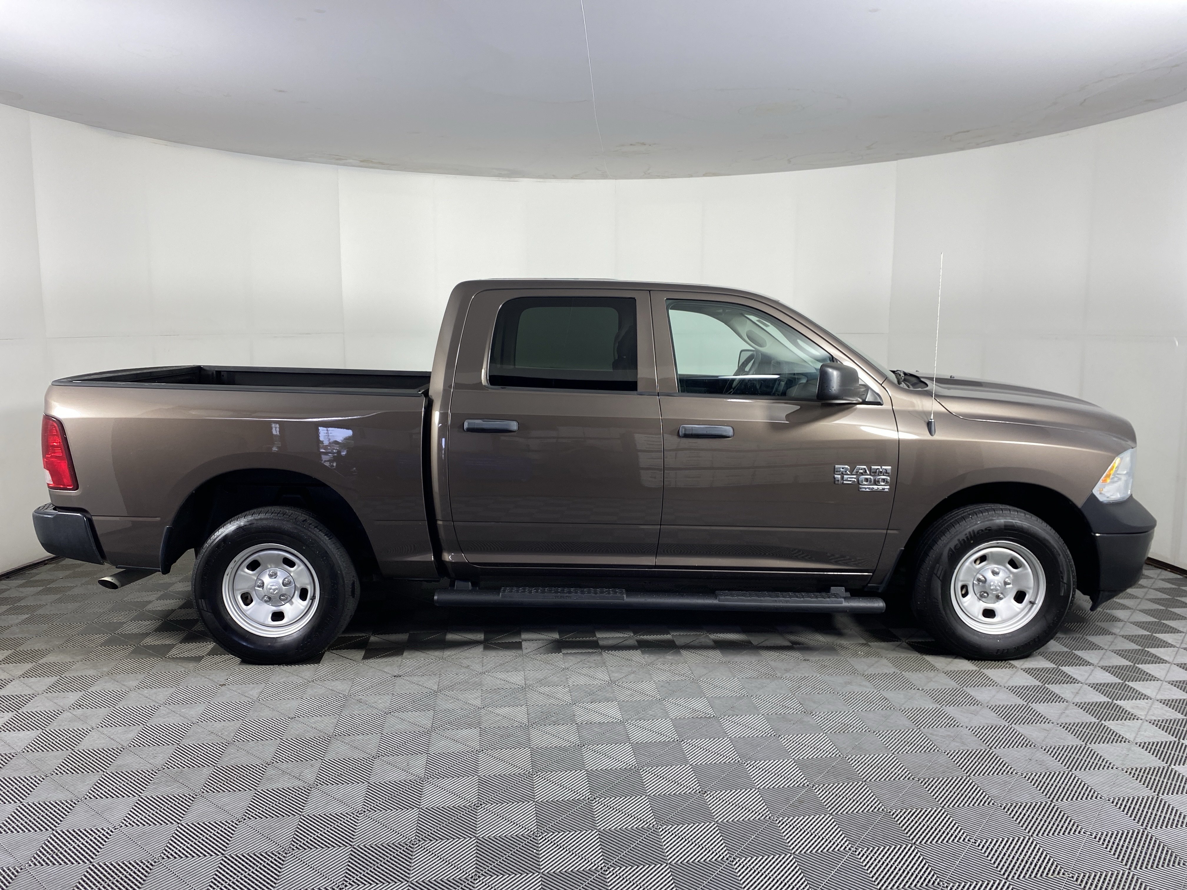 Used 2019 RAM 1500 Tradesman w/ Popular Equipment Group AWD/4WD image 5