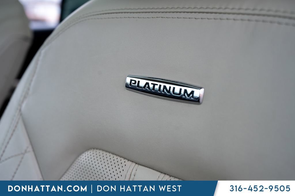 Used 2019 Ford Expedition Platinum AWD/4WD image 21