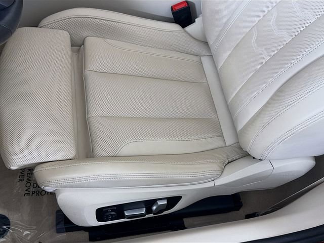 Certified 2023 BMW 840i xDrive Convertible w/ Comfort Seating Package AWD/4WD image 20