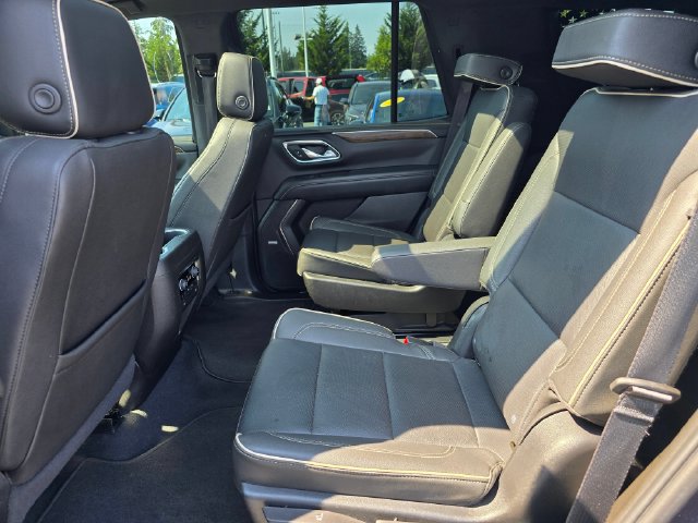 Used 2023 Chevrolet Tahoe Premier AWD/4WD image 23