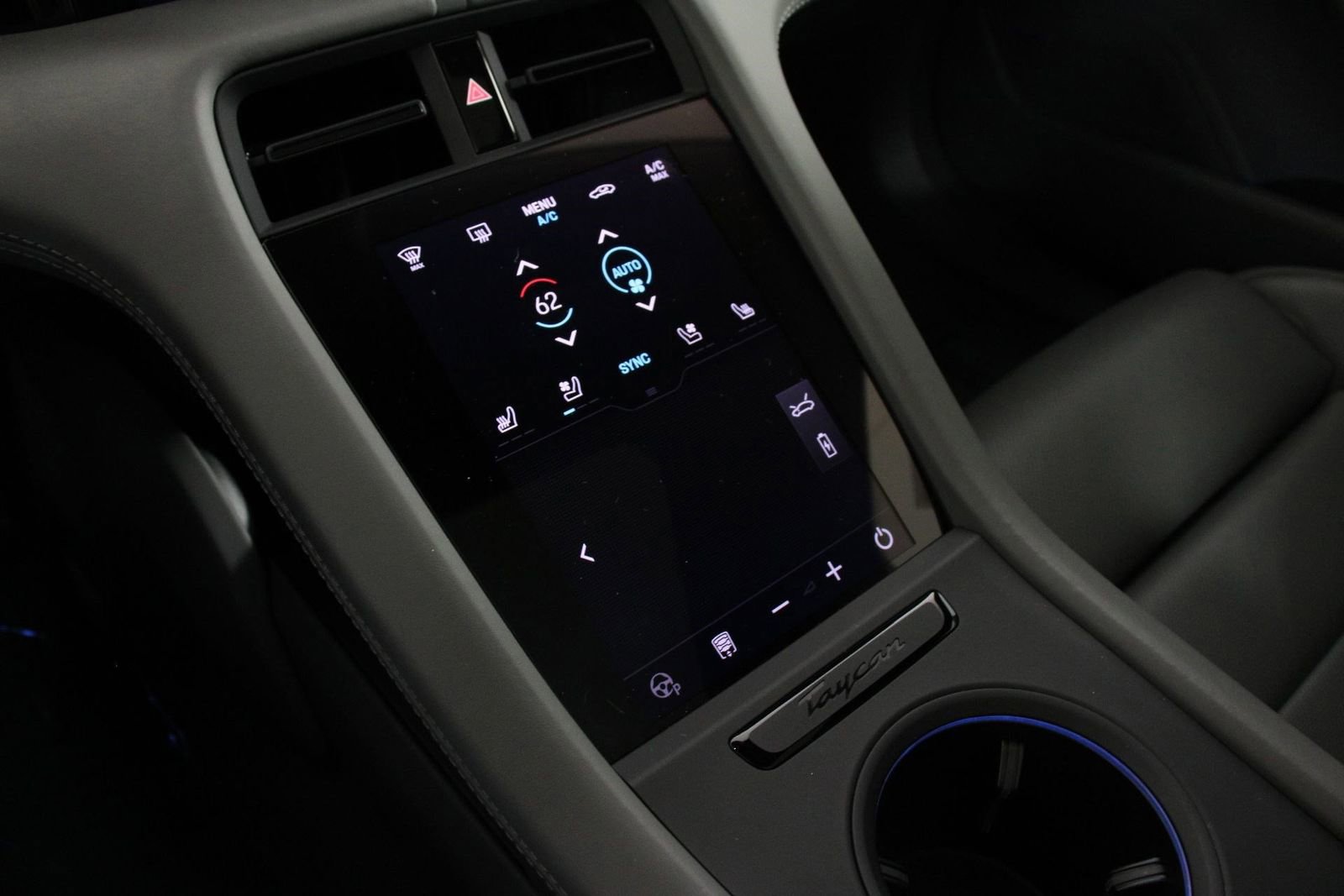 Certified 2025 Porsche Taycan Turbo image 18