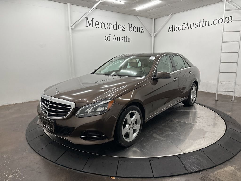 Used 2016 Mercedes-Benz E 250 Sedan image 3