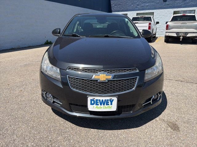 Used 2014 Chevrolet Cruze LT w/ RS Package FWD image 2