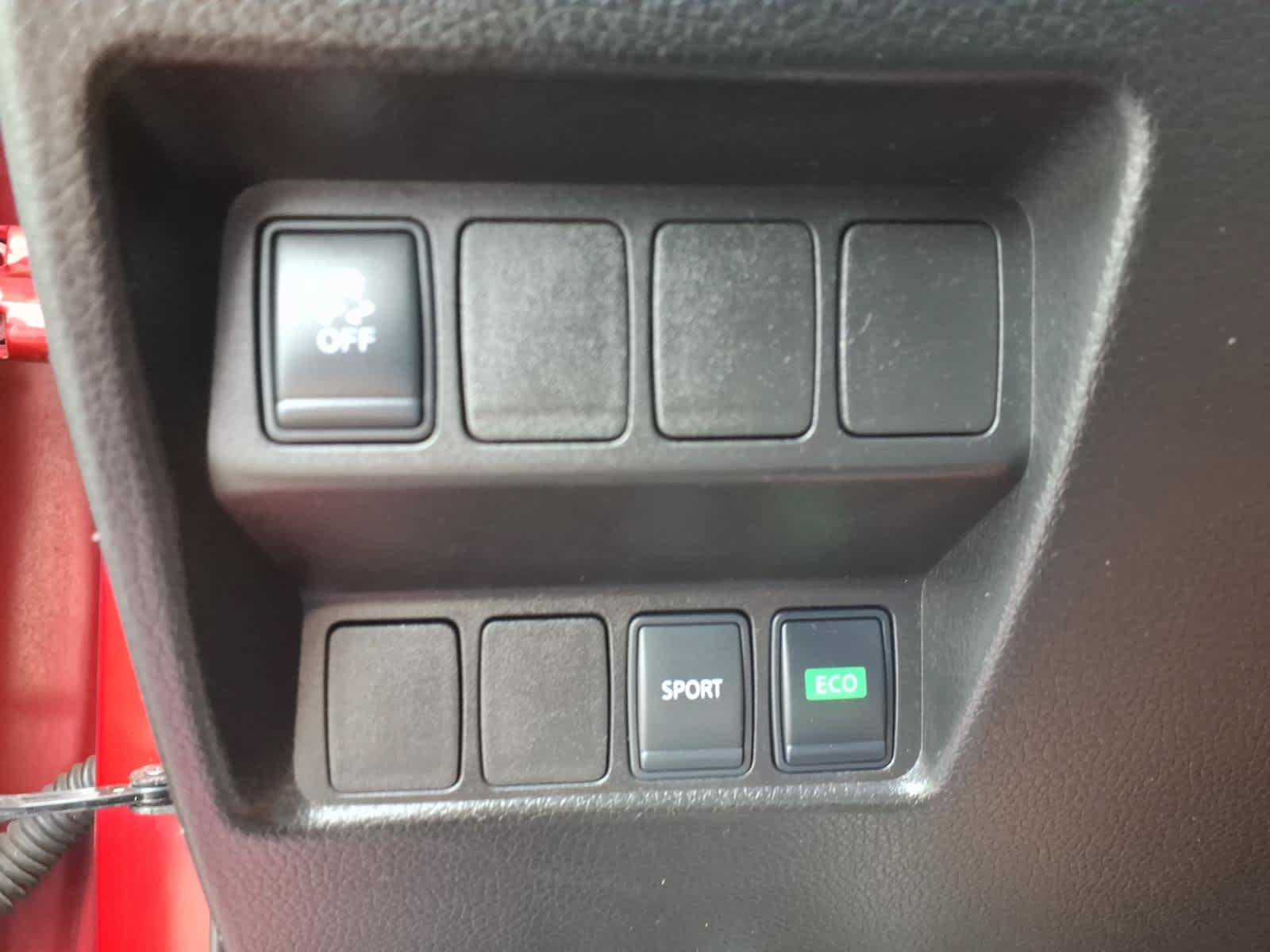 Used 2017 Nissan Rogue S FWD image 16