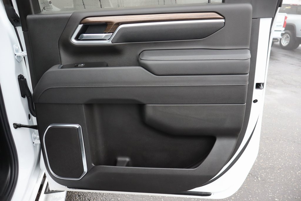 Used 2025 Chevrolet Silverado 2500 LT w/ All Star Edition image 23