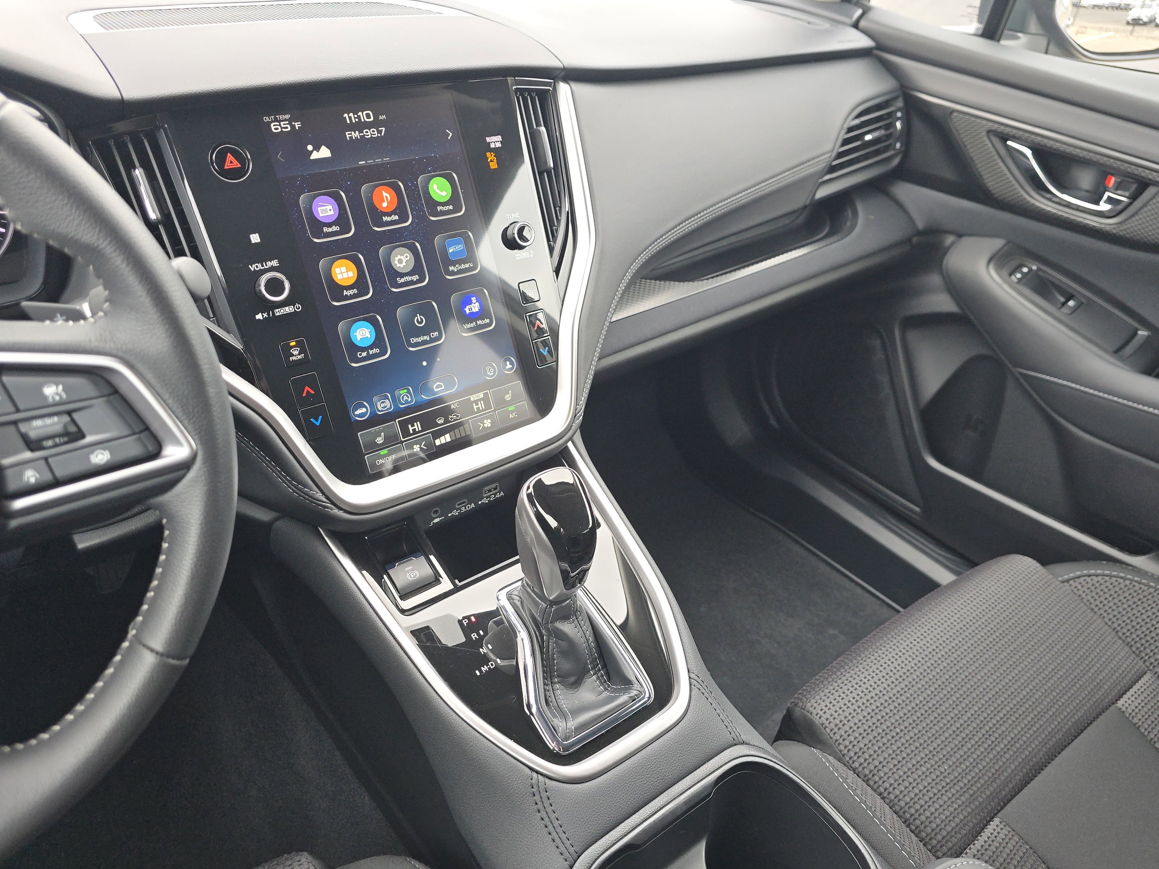 Certified 2025 Subaru Outback Premium w/ Popular Package #1A image 23