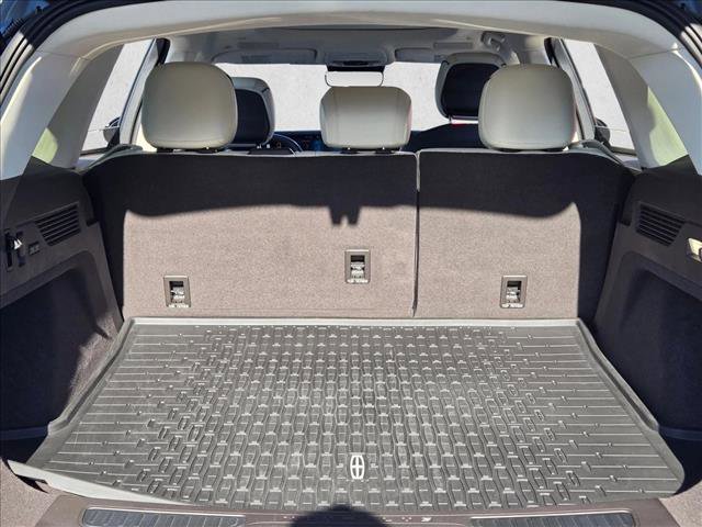 Used 2025 Lincoln Nautilus Black Label image 17