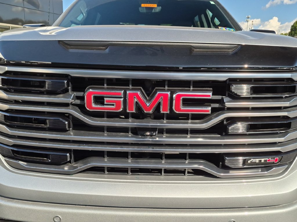 New 2026 GMC Sierra 1500 AT4 w/ AT4 Premium Package AWD/4WD image 10