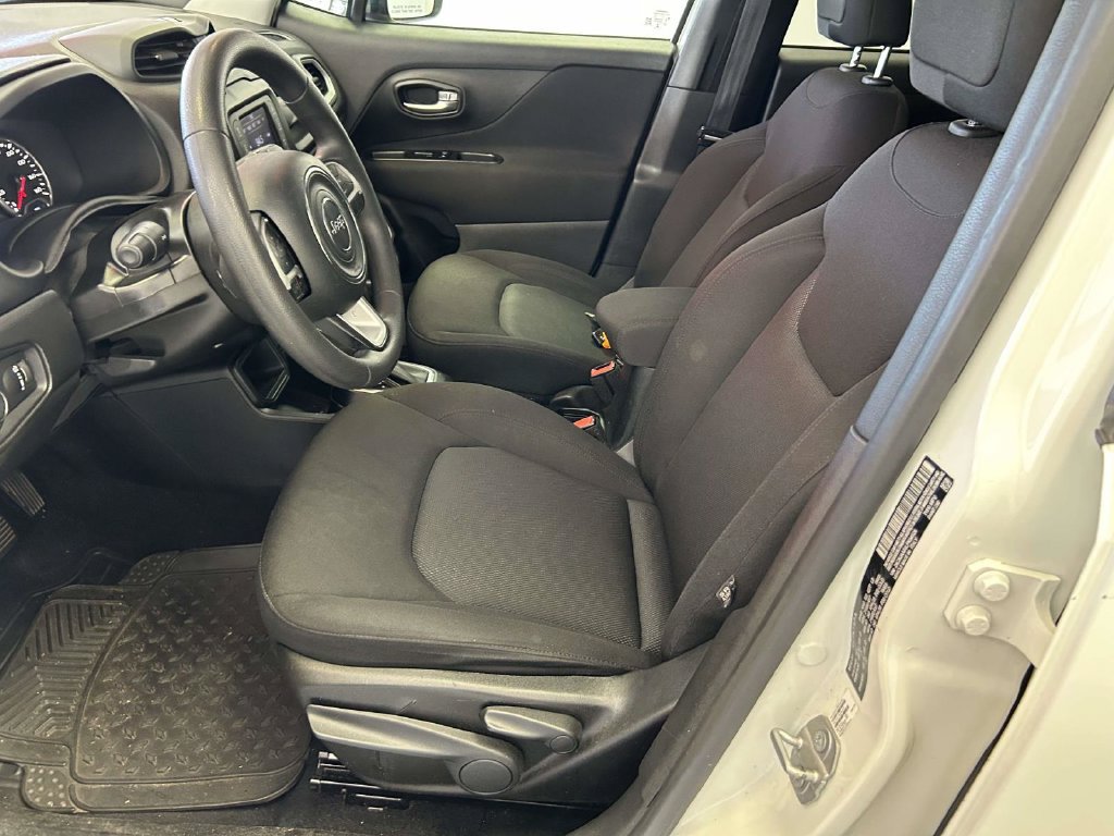 Used 2020 Jeep Renegade Sport w/ Sport Appearance Group FWD image 15