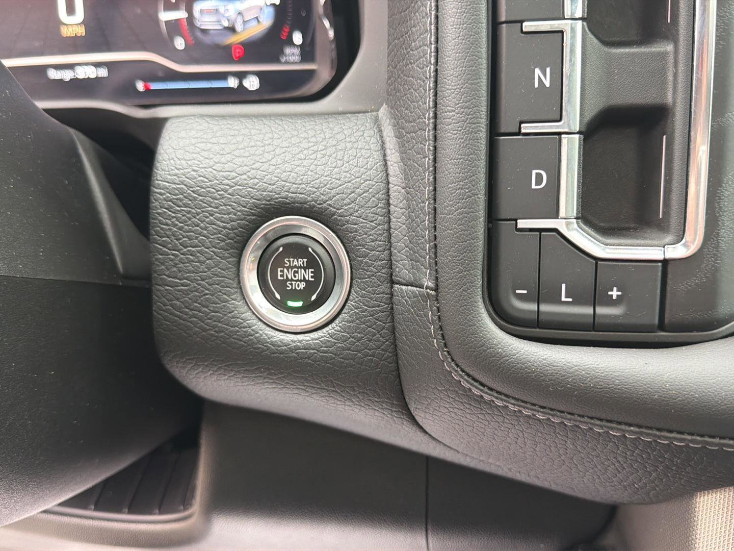 Used 2022 GMC Yukon Denali AWD/4WD image 33