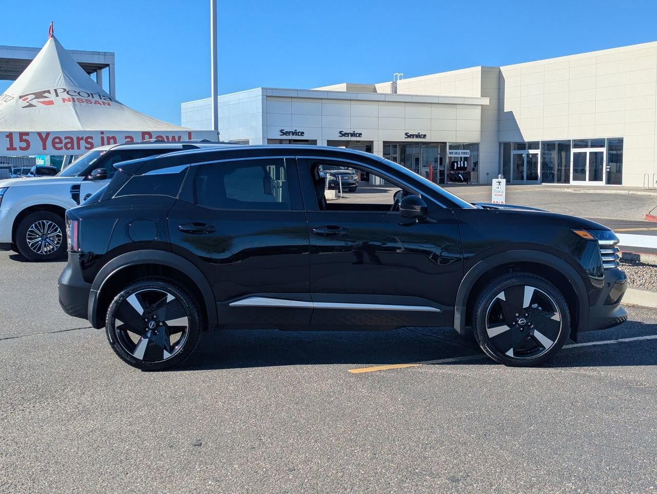 Certified 2025 Nissan Kicks SR image 7