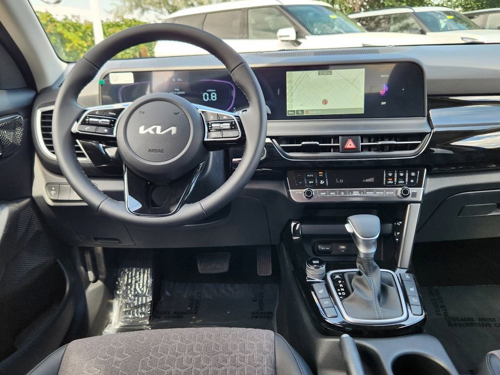 New 2026 Kia Seltos S image 12