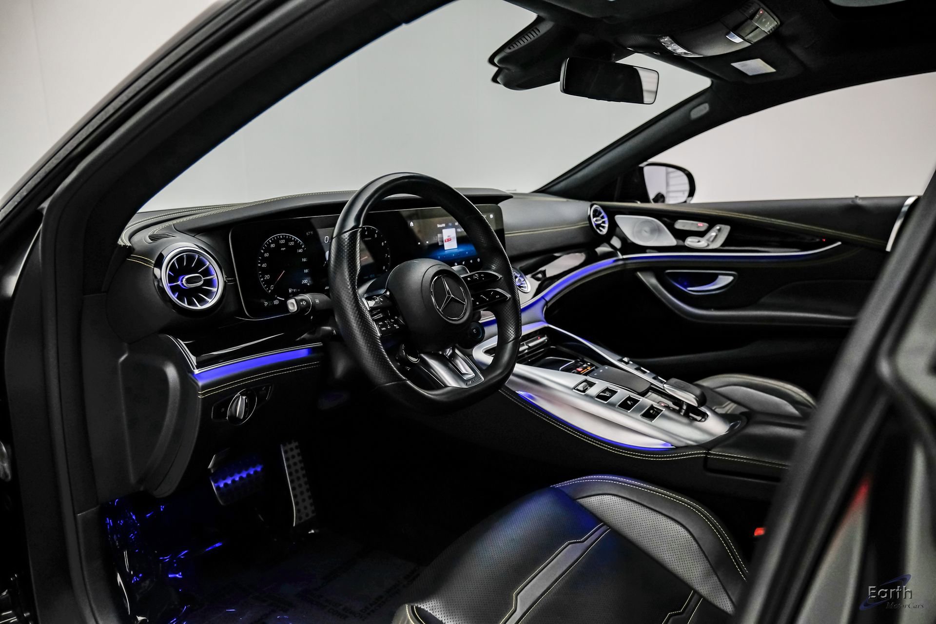 Used 2022 Mercedes-Benz AMG GT 53 image 2