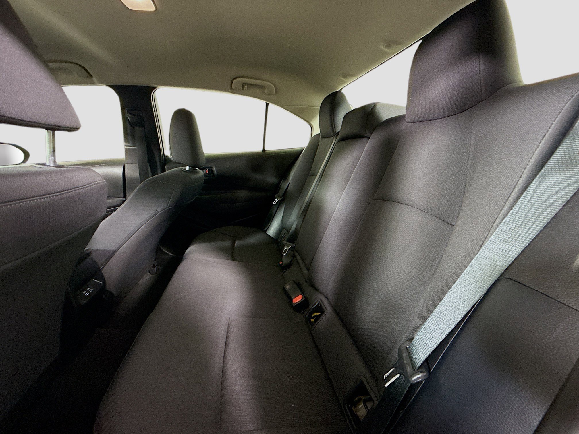 Used 2024 Toyota Corolla LE image 24