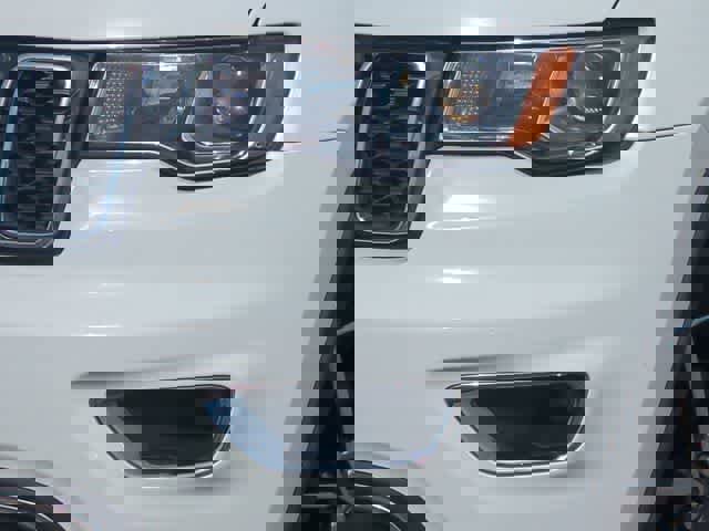 Used 2020 Jeep Grand Cherokee Limited w/ Luxury Group II image 11