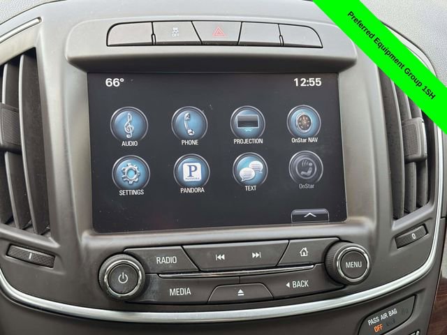 Used 2017 Buick Regal Sport Touring image 16