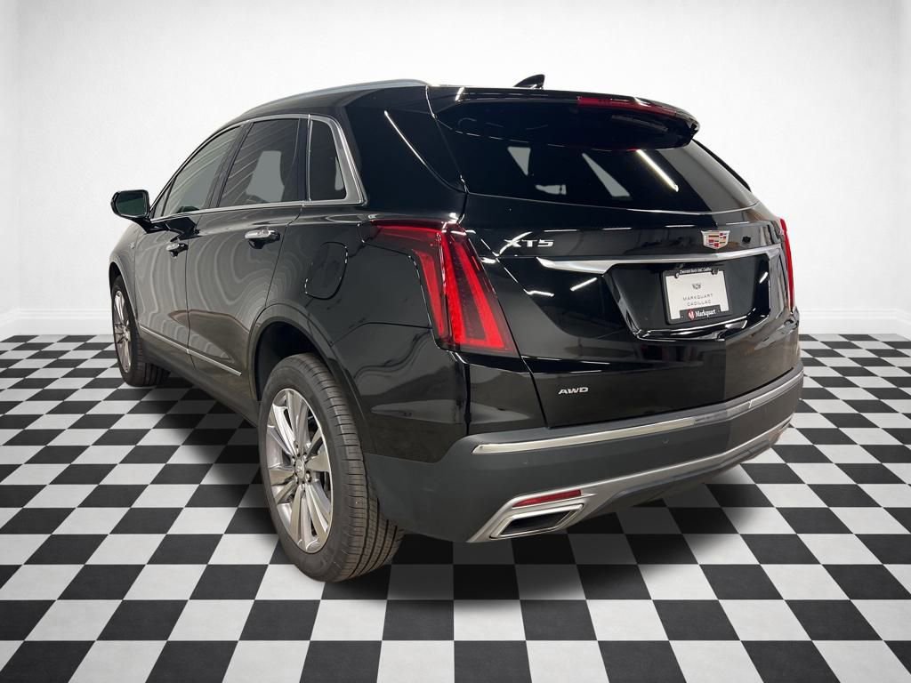 Certified 2025 Cadillac XT5 Premium Luxury image 4